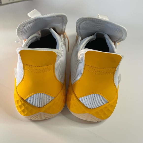 Size 20 NWT Adidas SM Pro Boost Low Basketball Sneaker - Picture 5 of 13